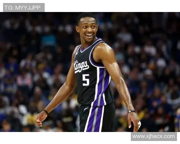 德阿隆福克斯：年轻控卫的崛起与未来发展潜力分析